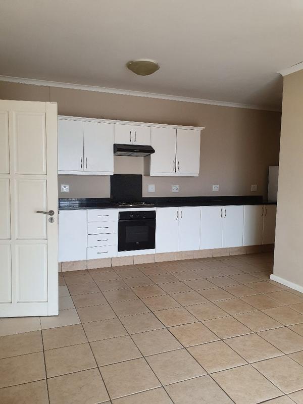 To Let 3 Bedroom Property for Rent in Grahamstown Central Eastern Cape
